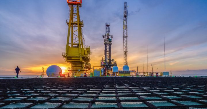 TRAINING ONLINE STRUCTURAL STYLES IN PETROLEUM EXPLORATION