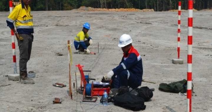 TRAINING AKUISISI DAN PENGOLAHAN DATA GEOLISTRIK UNTUK PENCAIRAN AIR TANAH