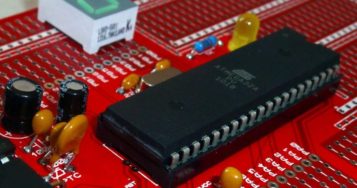 TRAINING MIKROKONTROLER AVR DENGAN CODEVISION AVR